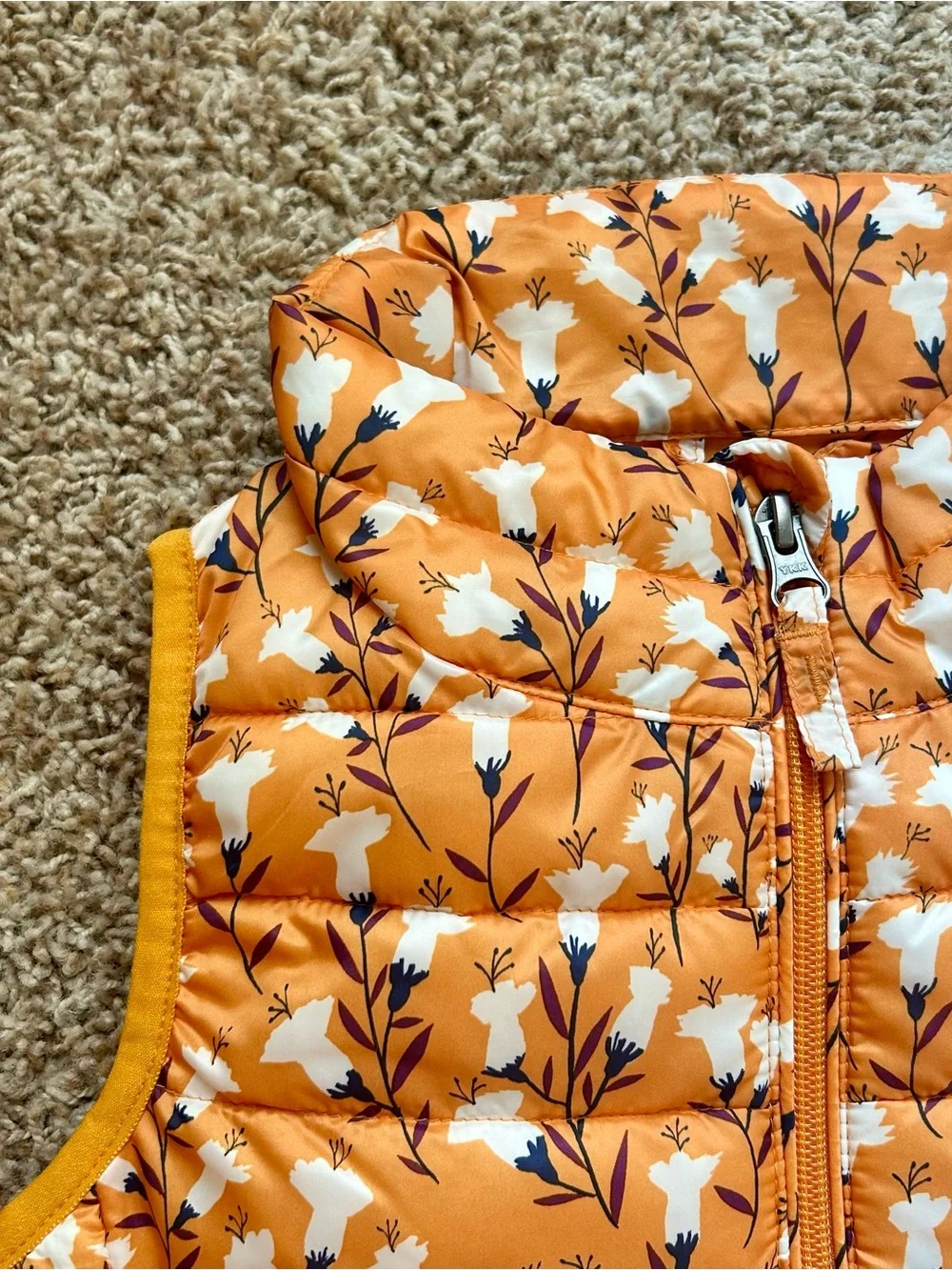 Amazon Essentials Orange Floral Quilted Puffer Vest for Kids